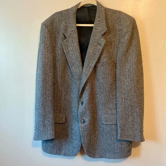 Burberry/ Vintage Burberry/ Designer/ Designer Clothing/ Sports Coat/ Jacket